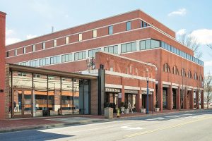 275 West Street, parking in Annapolis